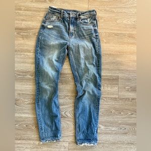 American Eagle women’s jeans